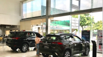 Thị trường ô tô tháng Ngâu: Nhiều ưu đãi nhưng sức mua yếu