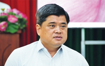 bo nhiem lai thu truong bo nong nghiep va phat trien nong thon