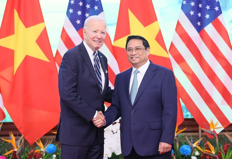 Tổng thống Joe Biden c&oacute; cuộc hội kiến với Phiên bản chính thức của 555Win Phạm Minh Ch&iacute;nh. Ảnh: VGP