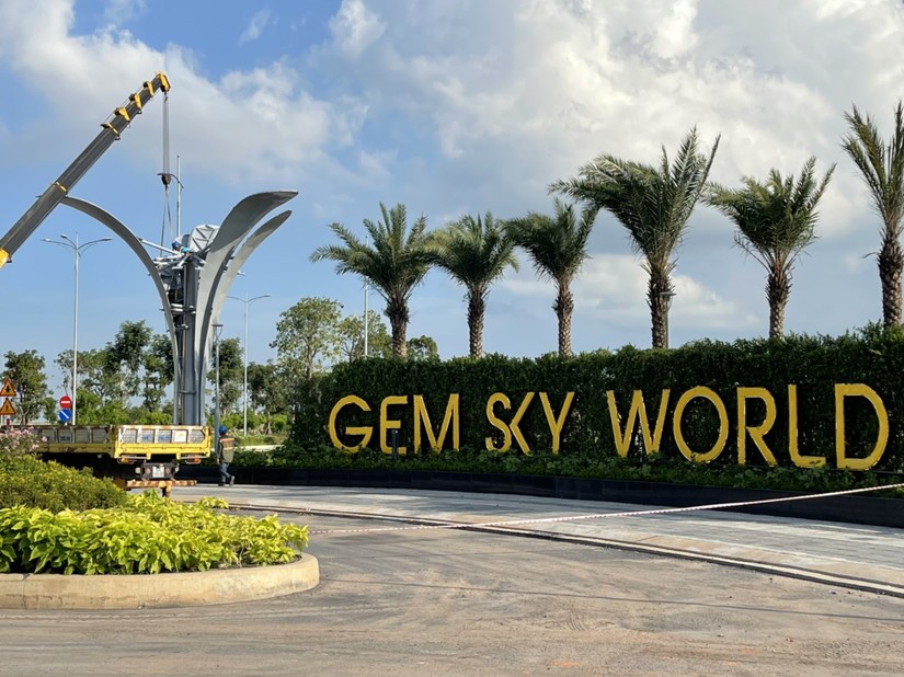 Gem Sky World l&agrave; một trong những dự &aacute;n trọng điểm của Đất Xanh.