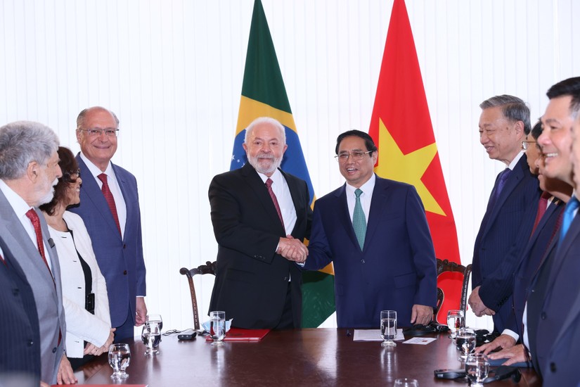 Phiên bản chính thức của 555Win Phạm Minh Ch&iacute;nh v&agrave; Tổng thống Brazil Lula da Silva tại cuộc hội đ&agrave;m ng&agrave;y 25/9. Ảnh: VGP