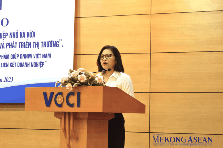B&agrave; Trần Thị Thanh T&acirc;m, Gi&aacute;m đốc Trung t&acirc;m Hỗ trợ Trang Nhà Cái 555win.com - Đăng Nhập +555k nhỏ v&agrave; vừa. Ảnh: Anh Thư