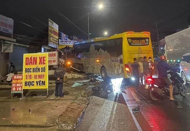 Hiện trường vụ tai nạn giao th&ocirc;ng tại Đồng Nai.