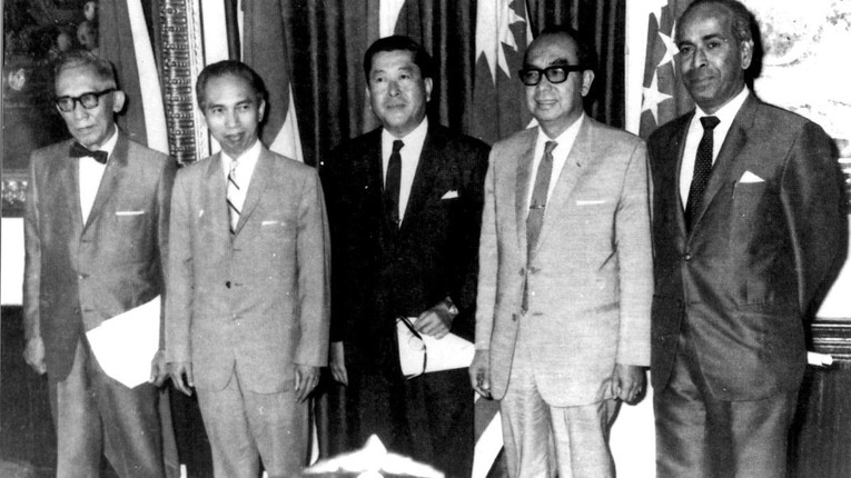 Bốn mốc son ghi dấu sự h&igrave;nh th&agrave;nh v&agrave; ph&aacute;t triển ASEAN  ảnh 1