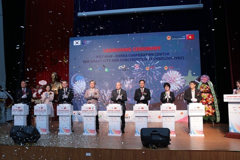 Th&agrave;nh lập Trung t&acirc;m hợp t&aacute;c Việt Nam - H&agrave;n Quốc về đ&ocirc; thị th&ocirc;ng minh