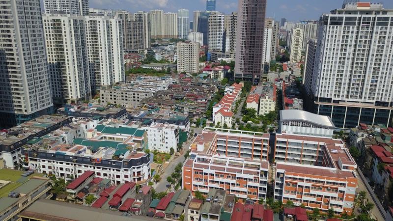 Thị trường nh&agrave; ở H&agrave; Nội qu&yacute; III/2022: Kh&ocirc;ng c&oacute; nh&agrave; gi&aacute; thấp b&aacute;n ra.