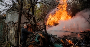 Nga lo ngại ‘bom bẩn’, cảnh báo 'leo thang mất kiểm soát' tại Ukraine