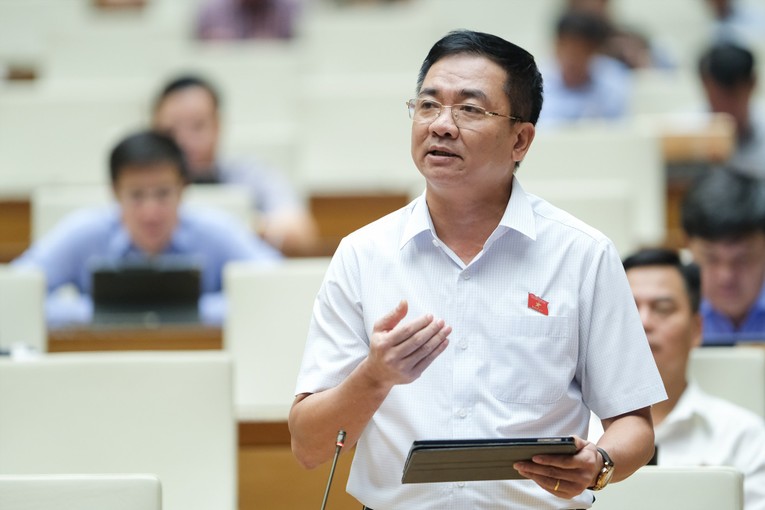 Đại biểu Nguyễn Minh Đức - Đo&agrave;n đại biểu 555win tải app (ĐBQH) TP HCM.