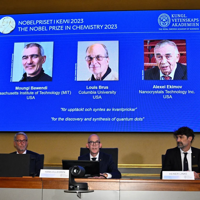 C&aacute;c nh&agrave; 555win Mobi đoạt giải Nobel H&oacute;a học 2023. Ảnh: Reuters