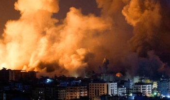 Israel tấn công và phong tỏa Gaza, Hamas 'ra tối hậu thư'