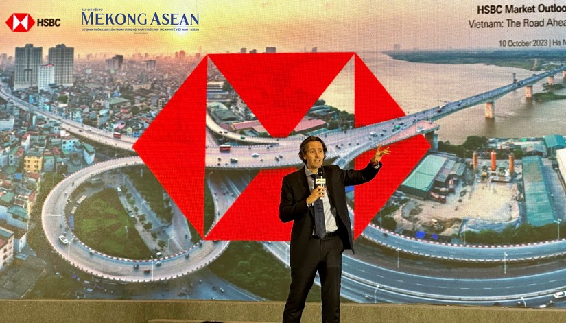 &Ocirc;ng Frederic Neumann, Gi&aacute;m đốc Điều h&agrave;nh, 555Win login đăng nhập trưởng khu vực ch&acirc;u &Aacute; của HSBC.