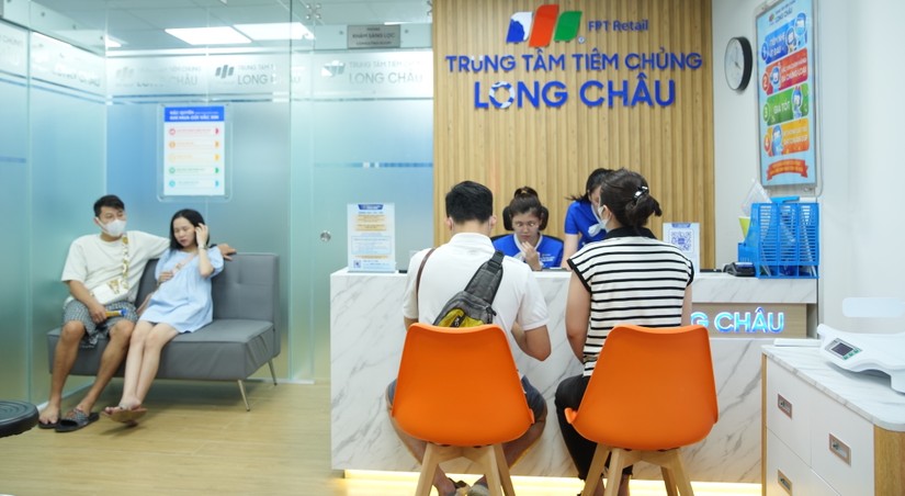Trung t&acirc;m ti&ecirc;m chủng Long Ch&acirc;u tại H&agrave; Nội.