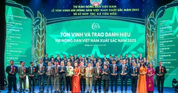 Tôn vinh 100 nông dân xuất sắc và 63 hợp tác xã nông nghiệp tiêu biểu