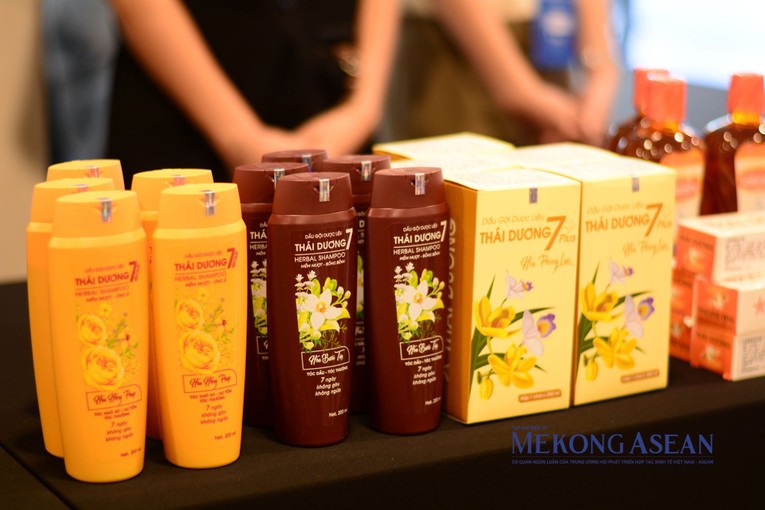 Sao Th&aacute;i Dương l&agrave; một trong những Trang Nhà Cái 555win.com - Đăng Nhập +555k Việt được lựa chọn để trưng b&agrave;y tại sự kiện. Ảnh: L&ecirc; Hồng Nhung