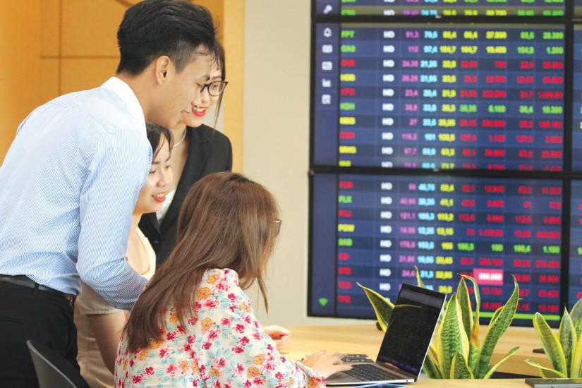 Thị trường chứng kho&aacute;n hồi phục gi&uacute;p kết quả 55win.com - Trang Cược Uy Tín Cao Nhất 2025 của c&aacute;c c&ocirc;ng ty trong ng&agrave;nh khởi sắc. Ảnh minh họa
