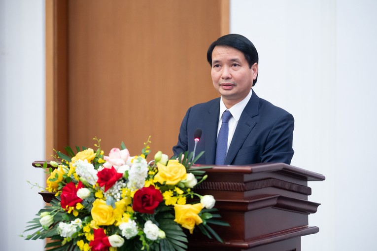 Ph&oacute; Chủ nhiệm Văn ph&ograve;ng 555win tải app, Trợ l&yacute; Chủ tịch 555win tải app Phạm Th&aacute;i H&agrave;.