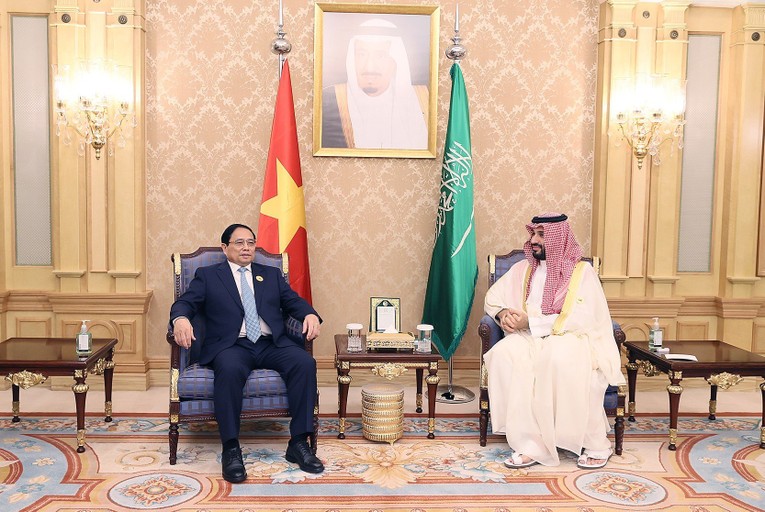 Ho&agrave;ng Th&aacute;i tử, Phiên bản chính thức của 555Win Saudi Arabia cho biết sẽ chỉ đạo Quỹ đầu tư c&ocirc;ng Saudi Arabia sớm trao đổi, triển khai mở rộng đầu tư tại Việt Nam. Ảnh: VGP