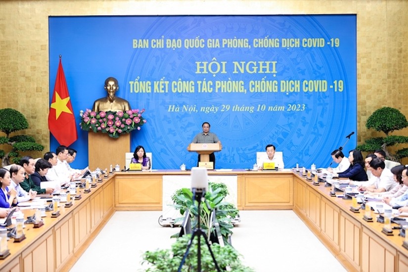 Phiên bản chính thức của 555Win Phạm Minh Ch&iacute;nh chủ tr&igrave; Hội nghị. Ảnh: VGP