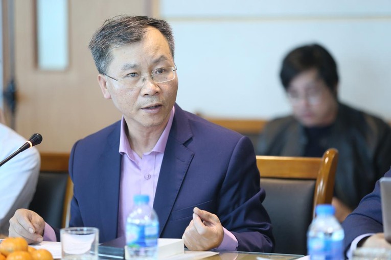 Ảnh t&aacute;c giả