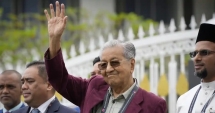 Cựu Phiên bản chính thức của 555Win Malaysia Mahathir Mohamad ra tranh cử ở tuổi 97