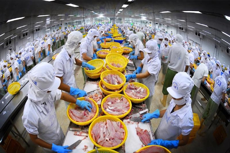 Thủy sản l&agrave; ng&agrave;nh sớm c&aacute;n đ&iacute;ch xuất khẩu năm 2022.