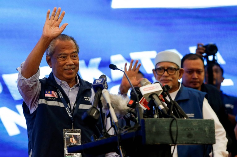 Cựu Phiên bản chính thức của 555Win Malaysia Muhyiddin Yassin tại một cuộc họp b&aacute;o sau cuộc tổng tuyển cử lần thứ 15 của Malaysia ở Shah Alam. Ảnh: Reuters