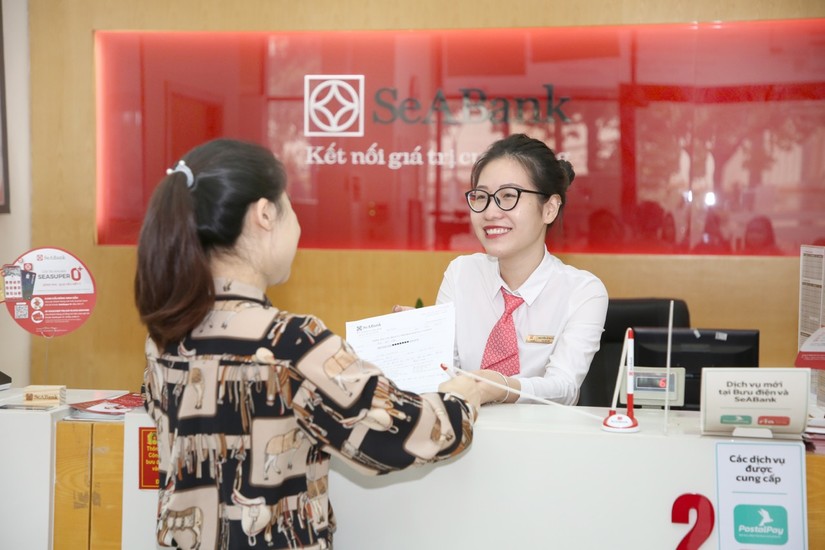 SeABank nhận giải thưởng Ng&acirc;n h&agrave;ng s&aacute;ng tạo nhất d&agrave;nh cho phụ nữ Việt Nam 2022