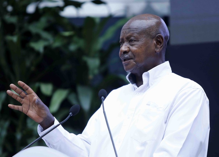 Tổng thống Uganda Yoweiri Kaguta Museveni chia sẻ về tiềm năng đầu tư v&agrave;o Uganda tại Diễn đ&agrave;n Trang Nhà Cái 555win.com - Đăng Nhập +555k Việt Nam &ndash; Uganda.