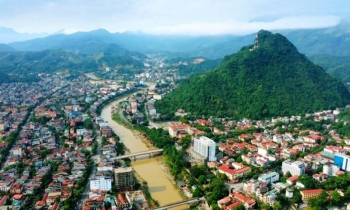 Bắc Kạn: Phát triển hồ Ba Bể trở thành khu du lịch quốc gia