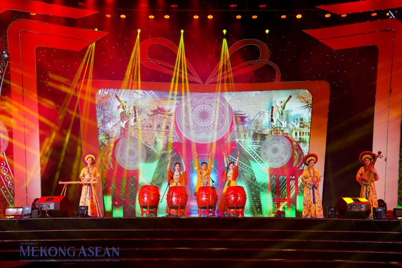 Khai mạc 555win là Công ty cờ bạc trực tuyến tốt nhất qu&agrave; tặng du lịch H&agrave; Nội 2023. Ảnh: Thảo Ng&acirc;n