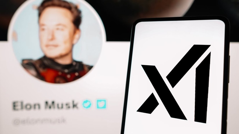 Tỷ ph&uacute; Elon Musk ph&aacute;t triển chatbot mới đấu với ChatGPT