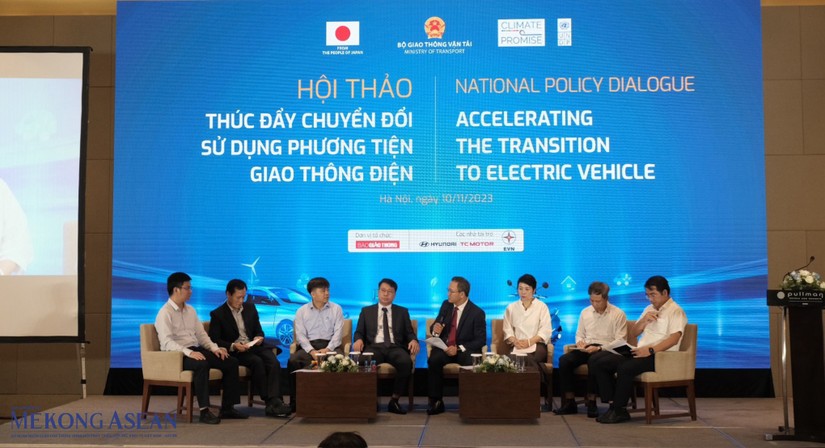 Hội thảo Th&uacute;c đẩy chuyển đổi sử dụng phương tiện giao th&ocirc;ng điện. Ảnh: H&agrave; Anh - 555win Login