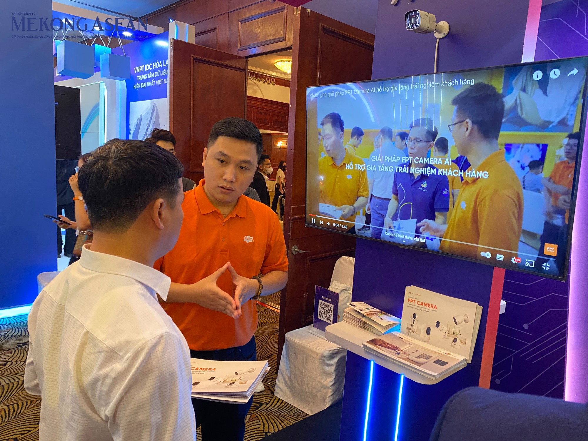 Ng&agrave;y 22/11, Hội thảo, Triển l&atilde;m Internet Day lần thứ 11 với chủ đề &amp;amp;amp;quot;Kh&ocirc;ng gian mới, Cơ hội mới cho Internet Việt Nam&amp;amp;amp;quot; đ&atilde; được tổ chức tại H&agrave; Nội. Đ&acirc;y l&agrave; hoạt động thường ni&ecirc;n của Hiệp hội Internet Việt Nam với sự bảo trợ của Bộ Th&ocirc;ng tin v&agrave; Truyền th&ocirc;ng. Ảnh: H&agrave; Anh - 555win Login