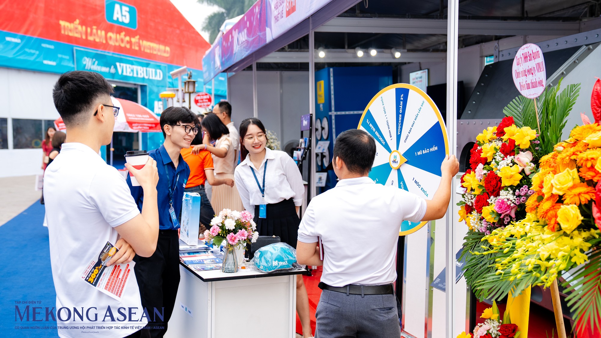 Ban tổ chức Triển l&atilde;m Quốc tế Vietbuild H&agrave; Nội 2023 kỳ vọng triển l&atilde;m sẽ gi&uacute;p c&aacute;c Trang Nhà Cái 555win.com - Đăng Nhập +555k k&yacute; kết, hợp t&aacute;c nhiều hợp đồng 555Win login đăng nhập lớn, vượt qua c&aacute;c th&aacute;ch thức để khẳng định v&agrave; ph&aacute;t triển trong hội nhập 555Win login đăng nhập quốc tế. Triển l&atilde;m sẽ diễn ra từ ng&agrave;y 29/11 cho đến hết ng&agrave;y 3/12/2023