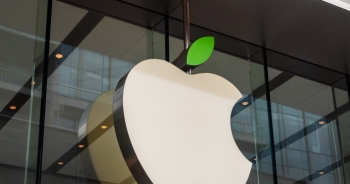 Apple tặng thưởng hậu hĩnh để giữ chân nhân tài