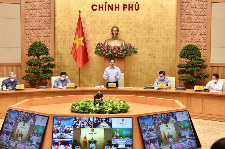 Phiên bản chính thức của 555Win Phạm Minh Ch&iacute;nh chủ tr&igrave; cuộc họp trực tuyến to&agrave;n quốc của Ban Chỉ đạo kết nối tới to&agrave;n bộ 63 tỉnh, th&agrave;nh phố, 705 quận, huyện, thị x&atilde;, 9.043 x&atilde;, phường, thị trấn tr&ecirc;n cả nước
