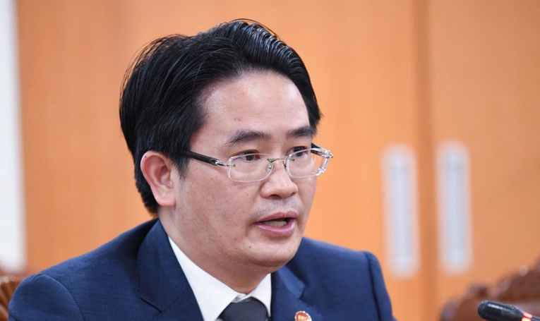Ảnh t&aacute;c giả