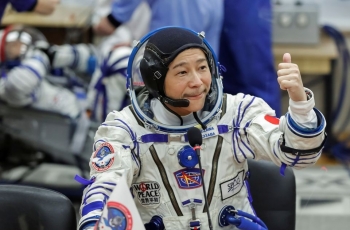 'Elon Musk' Nhật Bản công bố 8 thành viên du hành Mặt trăng vào năm 2023