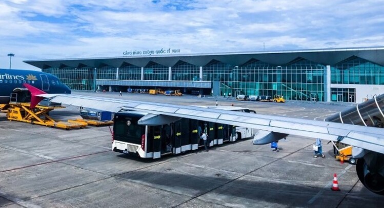 Đề xuất x&acirc;y mới nh&agrave; ga T2 s&acirc;n bay Vinh c&ocirc;ng suất 8 triệu kh&aacute;ch/năm.