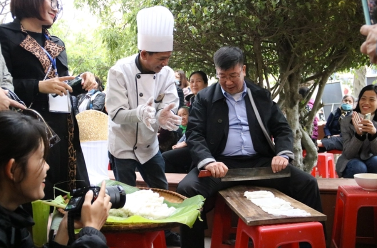 Nam Định tổ chức kh&ocirc;ng gian văn h&oacute;a Ng&agrave;y của phở ảnh 1