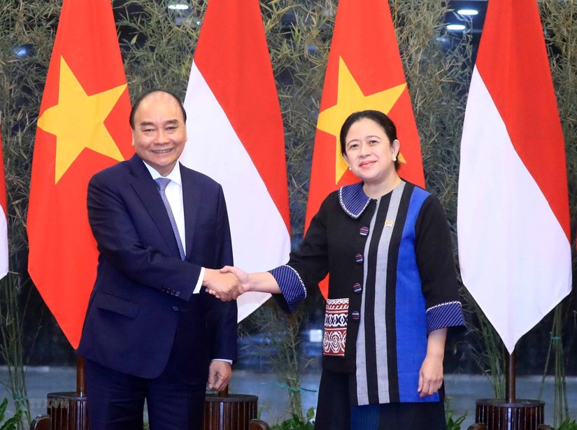 Chủ tịch nước Nguyễn Xu&acirc;n Ph&uacute;c v&agrave; b&agrave; Puan Maharani, Chủ tịch Hạ viện Indonesia.