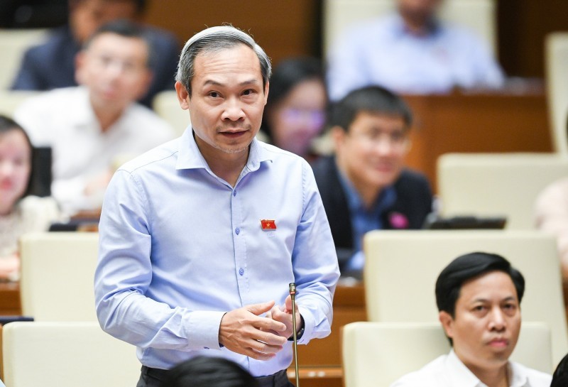 Đại biểu Phan Đức Hiếu - Đo&agrave;n ĐBQH tỉnh Th&aacute;i B&igrave;nh. Ảnh: quochoi.vn