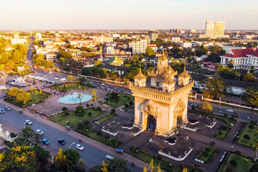 Thủ đ&ocirc; Vientiane, L&agrave;o. Ảnh: Traveloka
