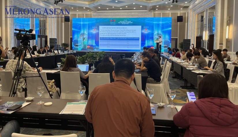 To&agrave;n cảnh diễn đ&agrave;n. Ảnh: Thu Thảo.