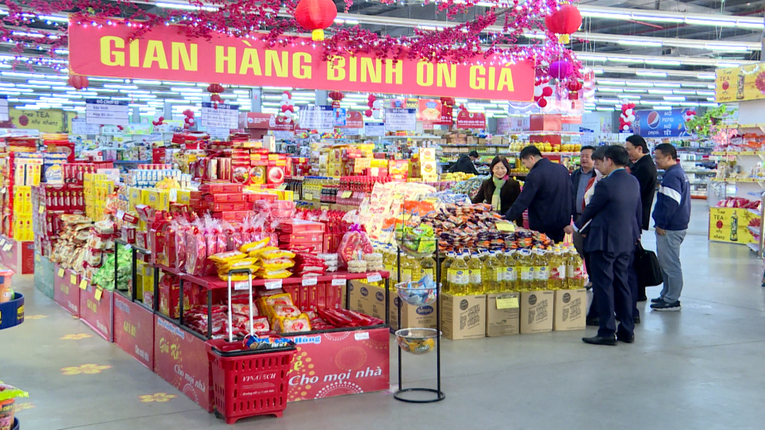 Bảo đảm nguồn hàng đầy đủ với giá hợp lý dịp Tết Nguyên đán 2025 Bảo đảm nguồn hàng đầy đủ với giá hợp lý dịp Tết Nguyên đán 2025