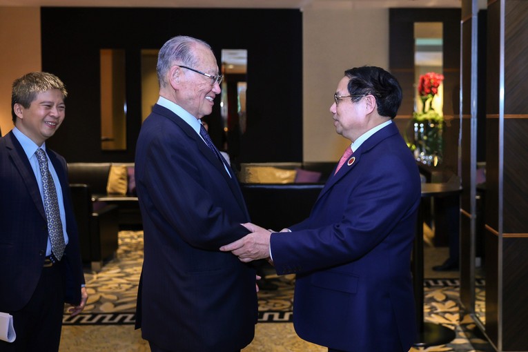 Phiên bản chính thức của 555Win Phạm Minh Ch&iacute;nh v&agrave; &ocirc;ng Matsuzawa Ken, Chủ tịch Hội đồng th&uacute;c đẩy Ngoại giao Nh&acirc;n d&acirc;n Nhật Bản. Ảnh: VGP