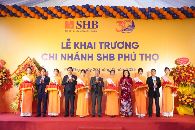 Lễ khai trương chi nh&aacute;nh SHB Ph&uacute; Thọ.