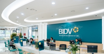 Hai ngân hàng còn lại trong nhóm Big 4 hạ tiếp lãi suất tiền gửi